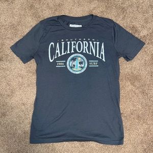 Abercrombie kids california graphic t shirt